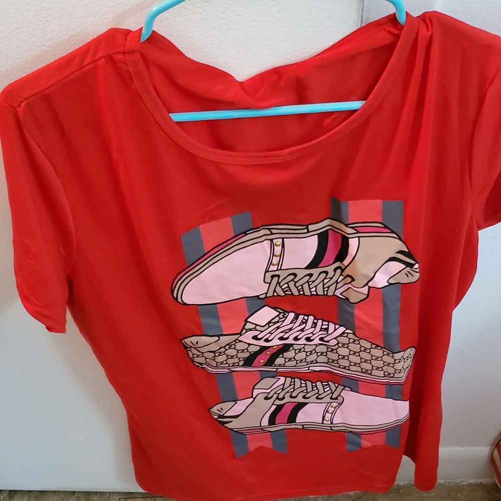 Tshirt with shoes